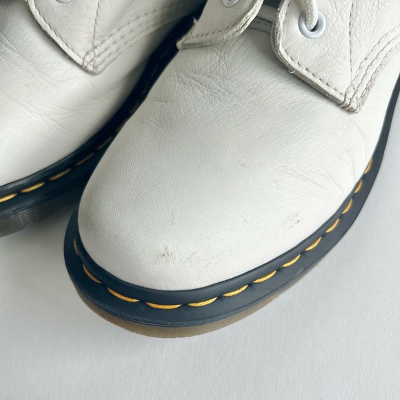 Dr. Martens 1460 Pascal White Genuine Leather Combat Boots size 9 - Picture 7 of 15